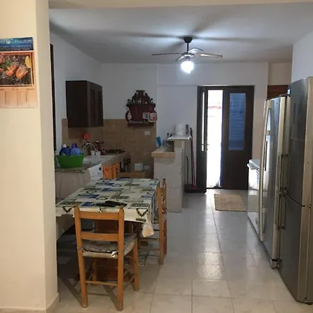 Appartamento Jolanda Torre Mozza 50 mt spiaggia